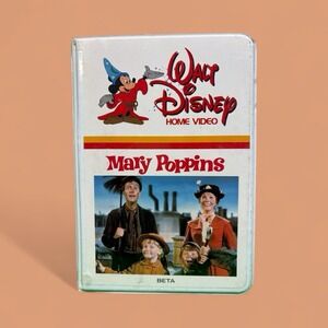 Mary Poppins Walt Disney Home Video White Chamshell VHS Tape